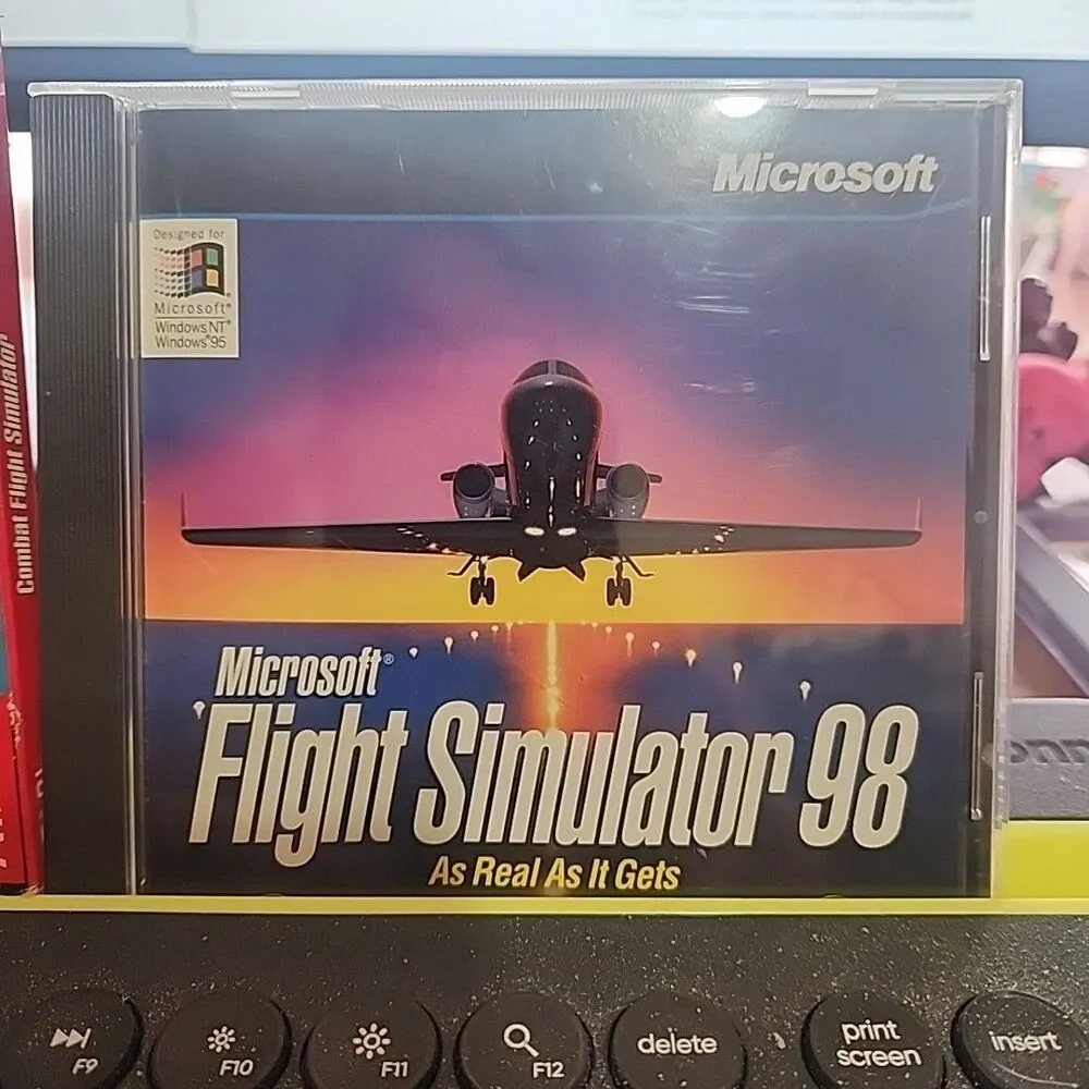Microsoft Combat Flight Simulator WWII Europe Series PC CD w/ Flight Sim 98